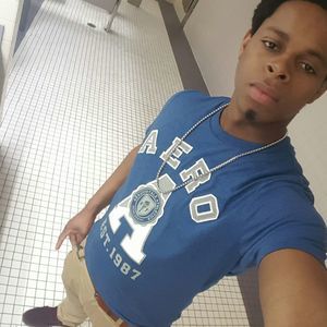 Meet your Posher, Travo